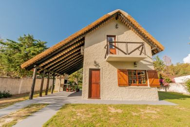 Season Rentals  Maldonado Punta Colorada