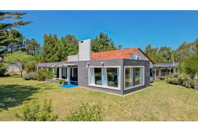 Alquiler Temporal  Maldonado Punta Colorada