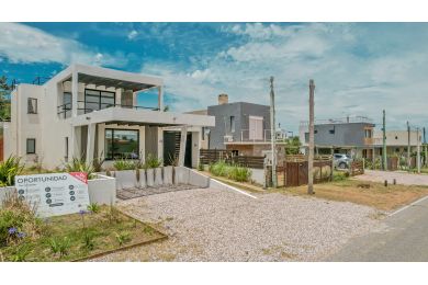 Venta, Alquiler Temporal  Maldonado Punta Colorada