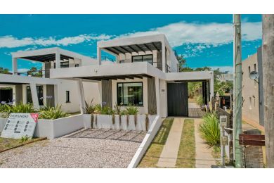 Venta, Alquiler Temporal  Maldonado Punta Colorada