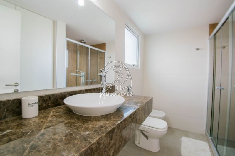 Ba&ntilde;o completo