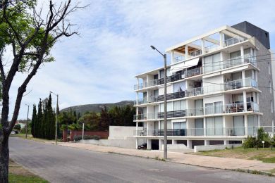 Season Rentals  Maldonado Piripolis