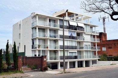 Season Rentals  Maldonado Piripolis