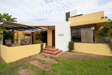 Season Rentals, Sale  Maldonado Piripolis