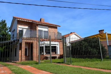 Season Rentals  Maldonado Piripolis