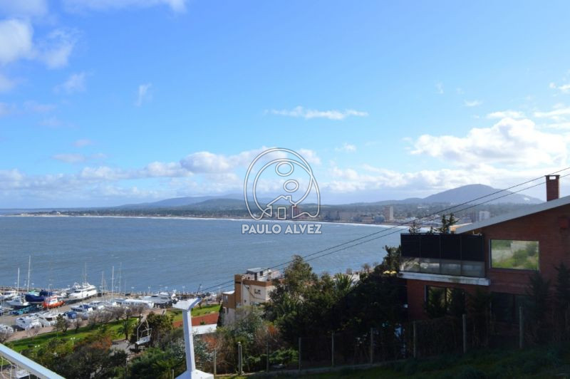 Vista a Piri&aacute;polis