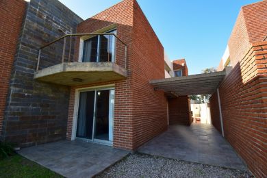 Season Rentals  Maldonado Piripolis