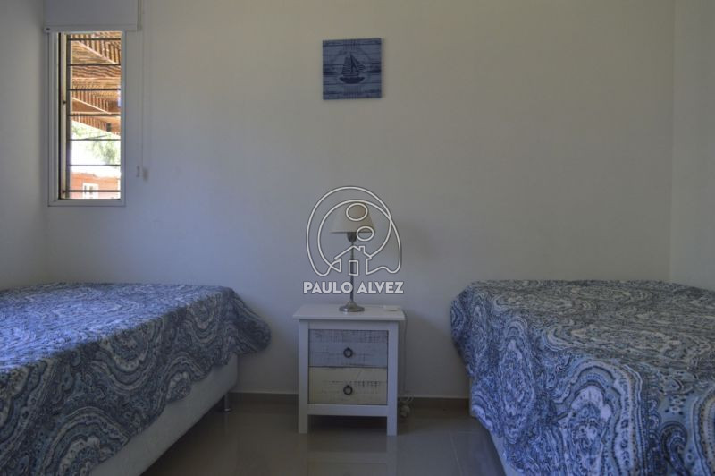 Dormitorio con 3 plazas