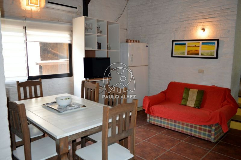 Estar comedor con cocina integrada