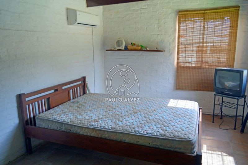 Dormitorio matrimonial con aire