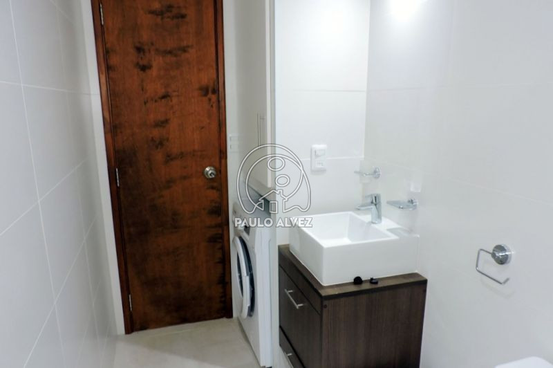 Ba&ntilde;o social completo