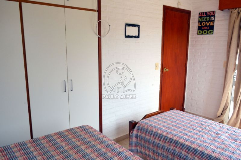 Dormitorio con dos plazas