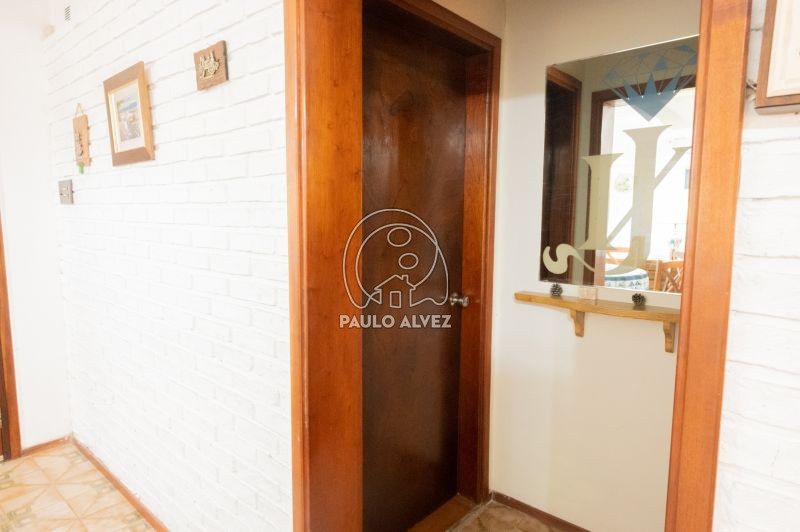 Acceso a dormitorio principal 