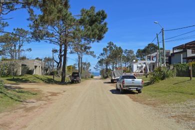 Season Rentals  Maldonado Punta Colorada