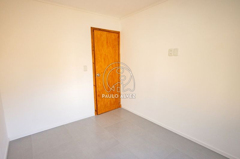 Luminoso dormitorio 