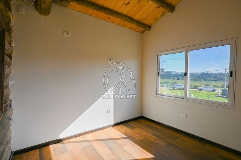 Luminoso dormitorio 
