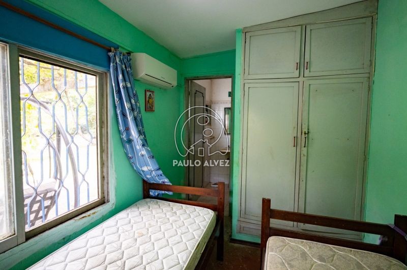 Dormitorio con placares 