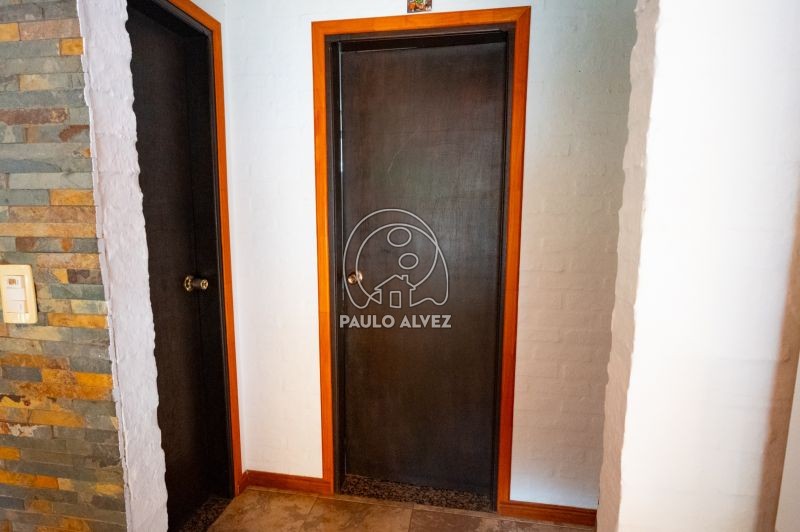 Pasillo distribuidor 