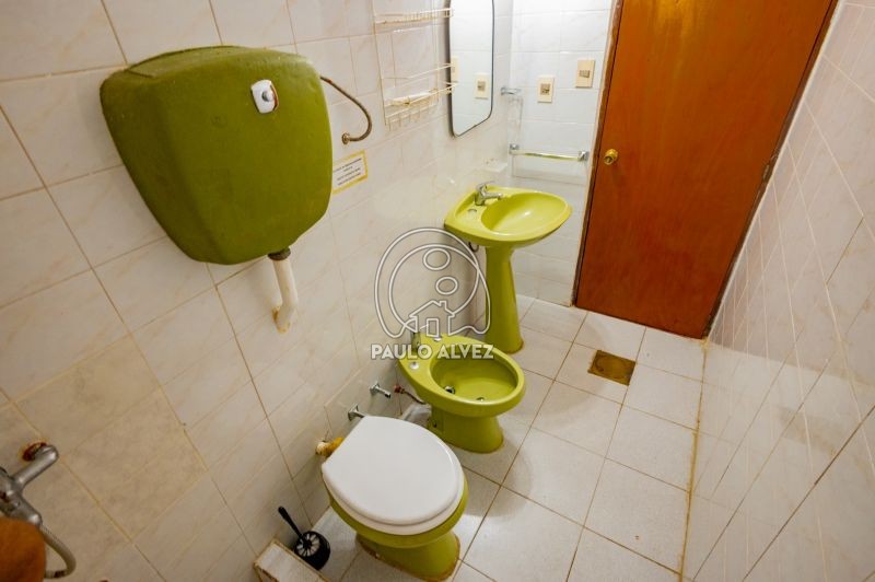 Ba&ntilde;o 