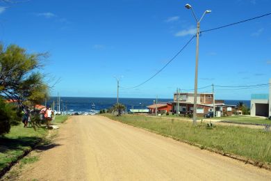 Season Rentals  Maldonado Punta Colorada