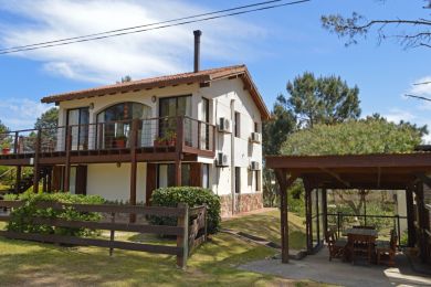 Season Rentals  Maldonado Punta Colorada