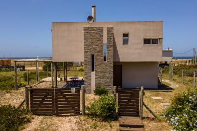 Season Rentals  Maldonado Punta Negra