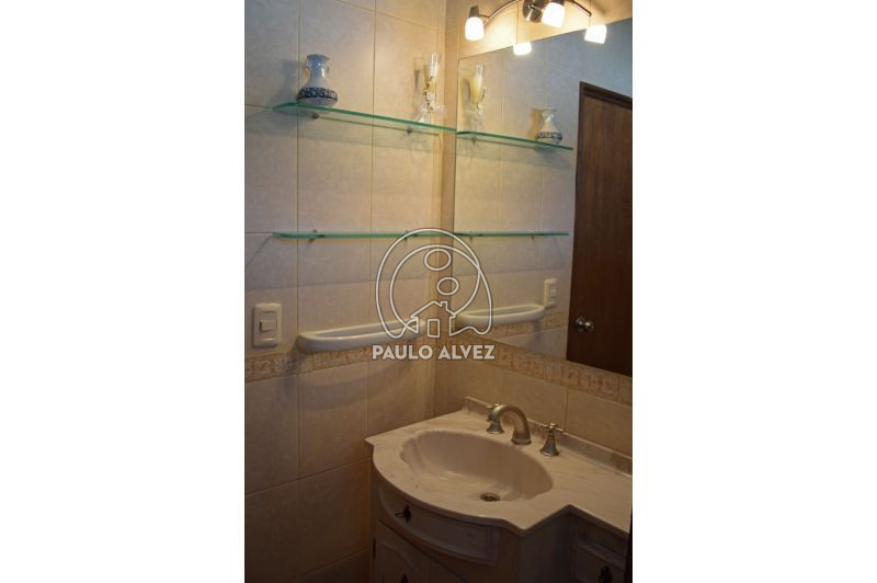 Ba&ntilde;o completo